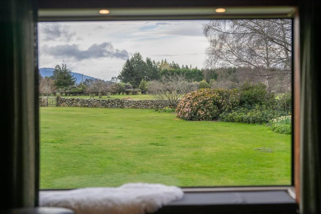 Te Anau Cottage Exteriör bild