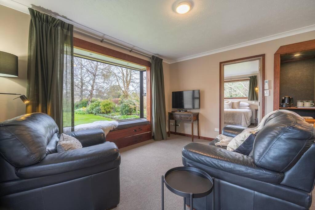 Te Anau Cottage Exteriör bild